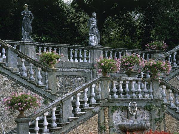 Каменная балюстрада Каменная балюстрада