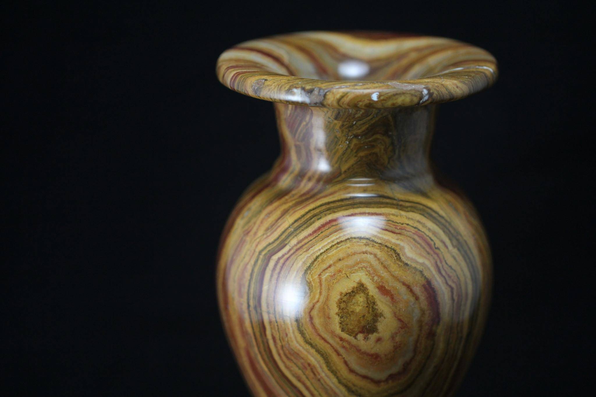 Вазы из оникса мраморного Вазы из оникса мраморного