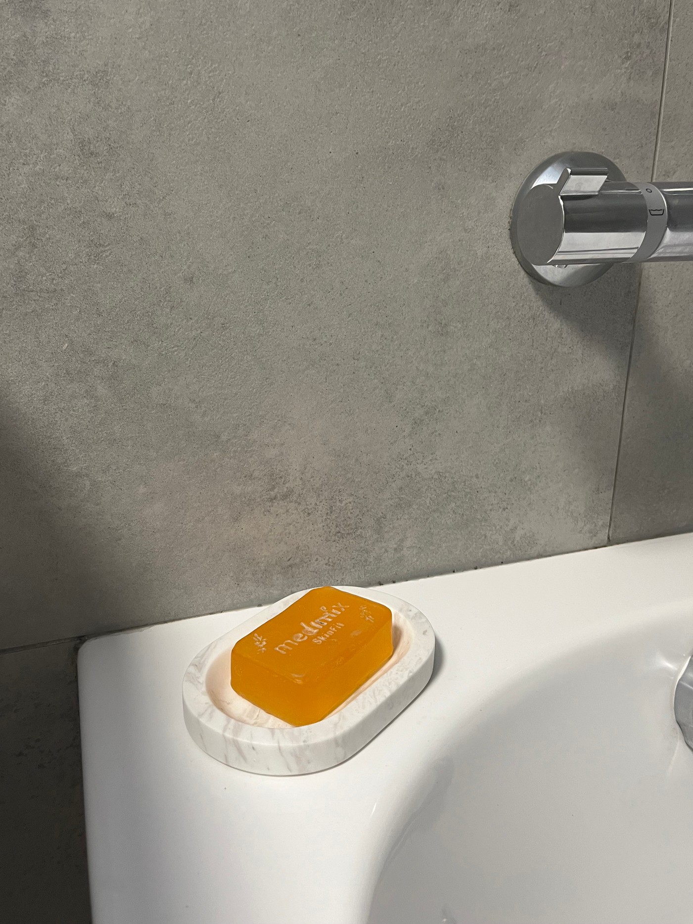 СПK Мыльница скругленная (150х100х18 мм)/Мрамор Pirgon/Белый/Лощение - изображение 5