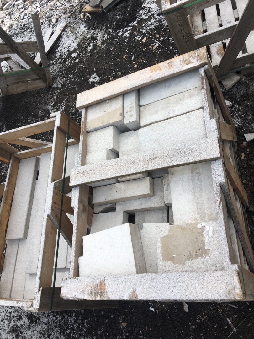 Изображение Остатки (не мерные) E0003 толщ 60мм (1х1х60 мм)/Известняк Jura Grey/Серый/Пиленый