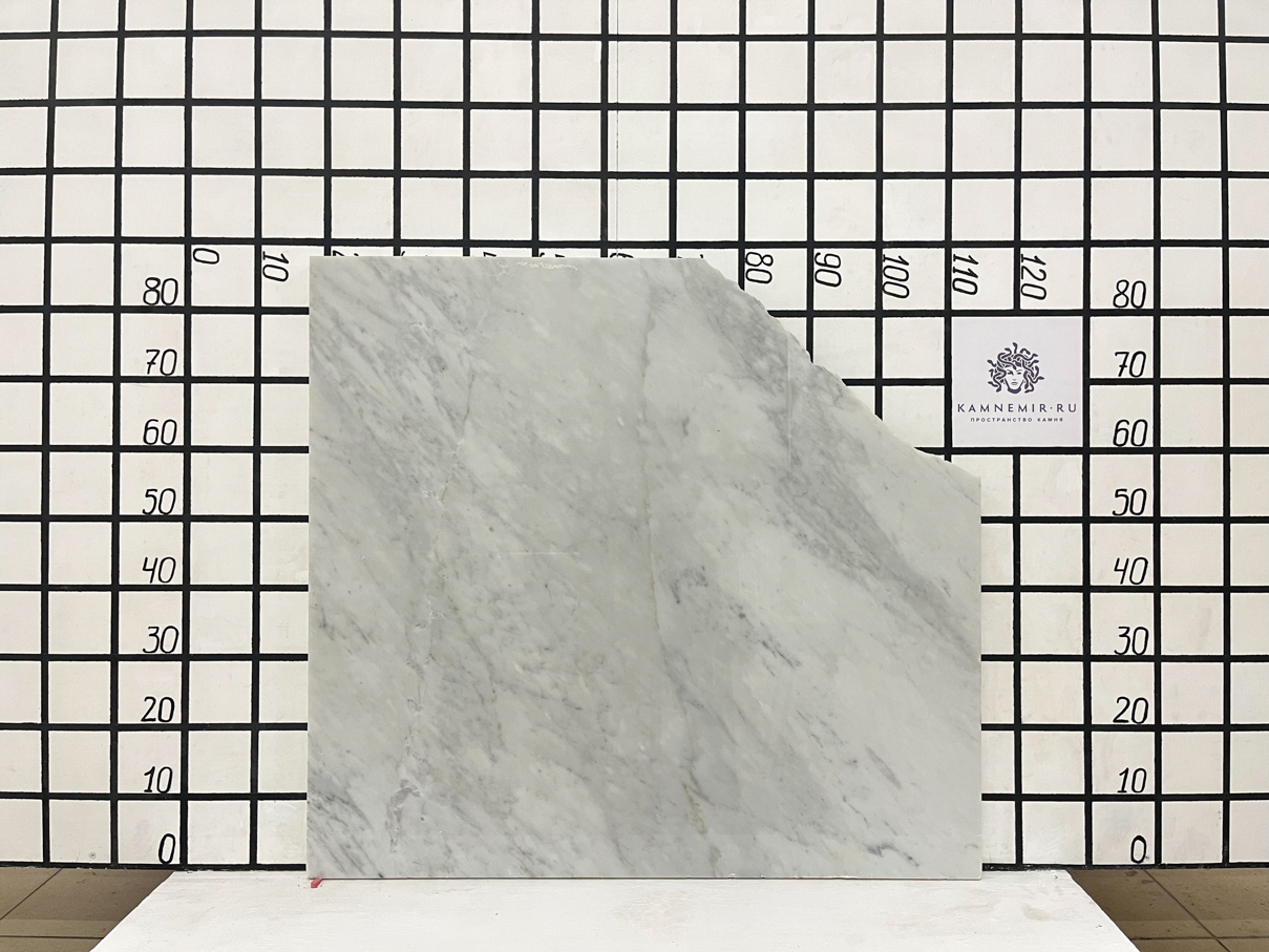 Изображение Заготовка неправильной формы H0352 (940х500х30 мм)/Мрамор Bianco Carrara/Белый/Полировка