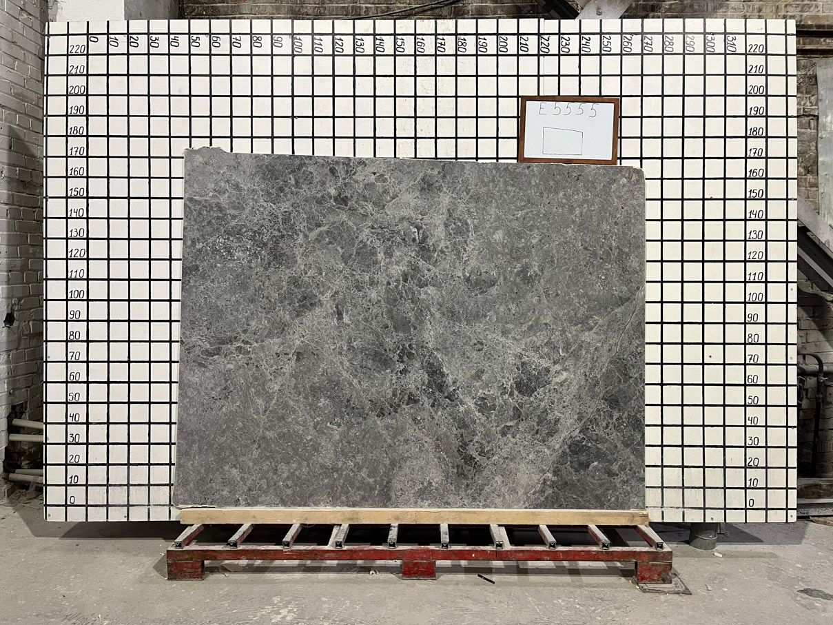 Заготовка  (1700х250х20 мм)/Мрамор Tundra Grey/Серый/Полировка - изображение 2