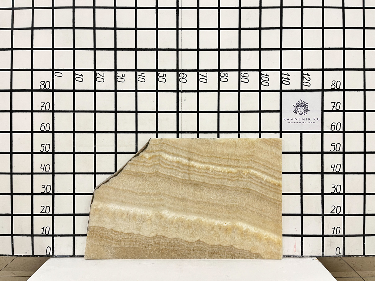 Изображение Заготовка F5859 (620х560х20 мм)/Оникс Ivory/Желтый/Полировка