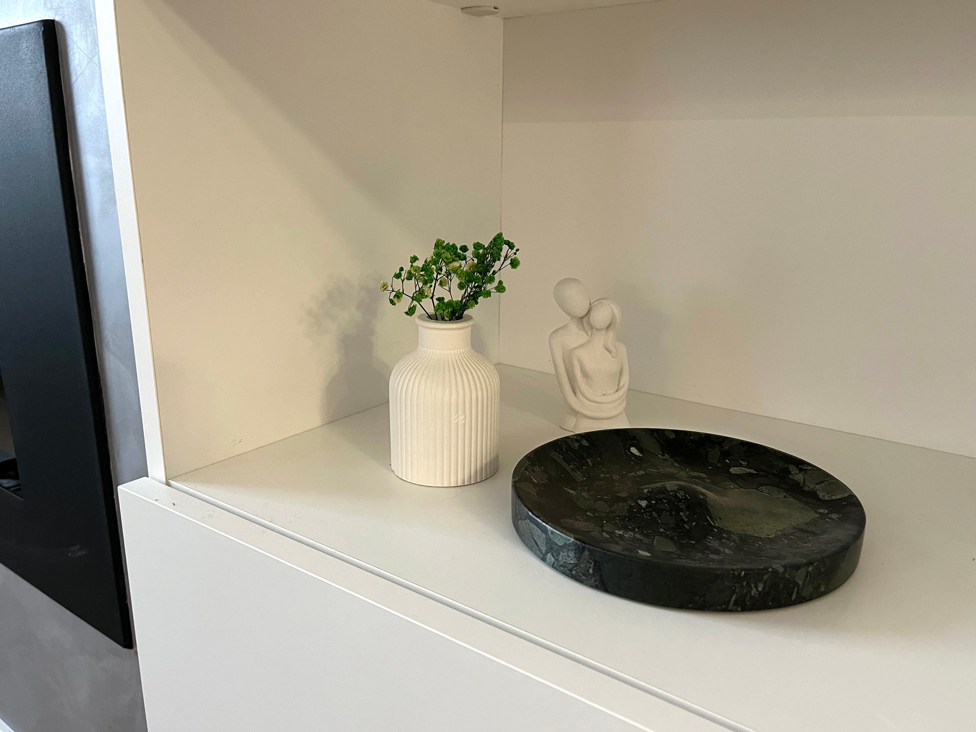 Изображение СПK Ключница круглая (185х185х20 мм)/Конгломерат Onego Green/Зеленый/Лощение