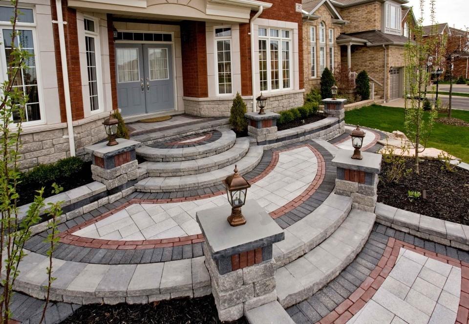 Камень в ландшафте изображение 5