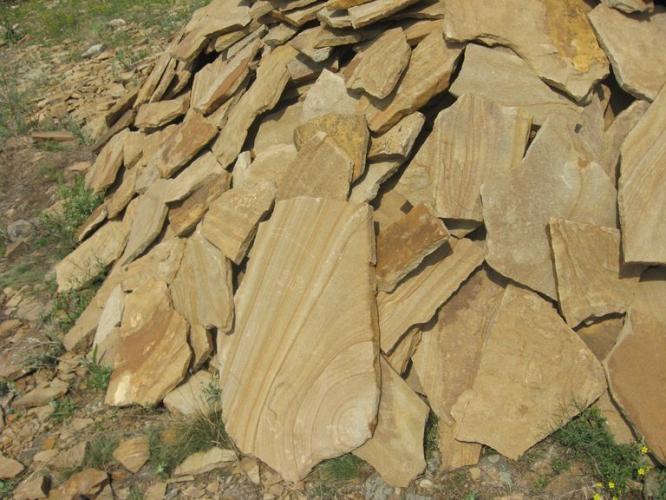 Плитняк из желтого песчаника Плитняк из желтого песчаника