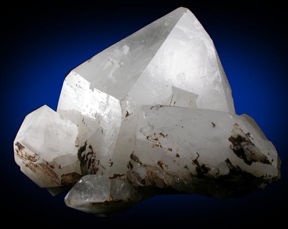 Кристалл кварца