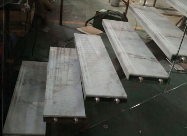 Мраморные лестницы