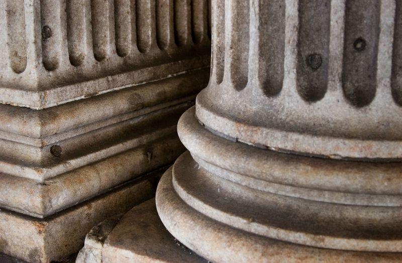 Колонны из мрамора Колонны из мрамора