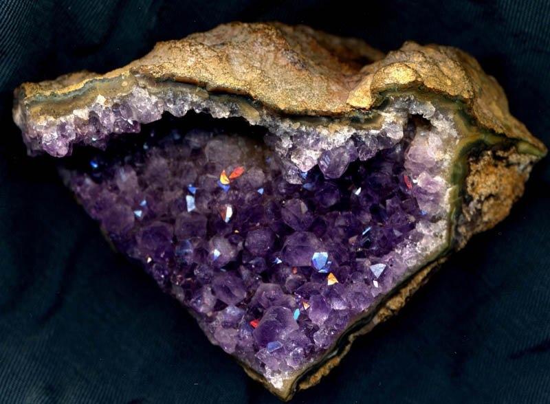 Друза аметиста