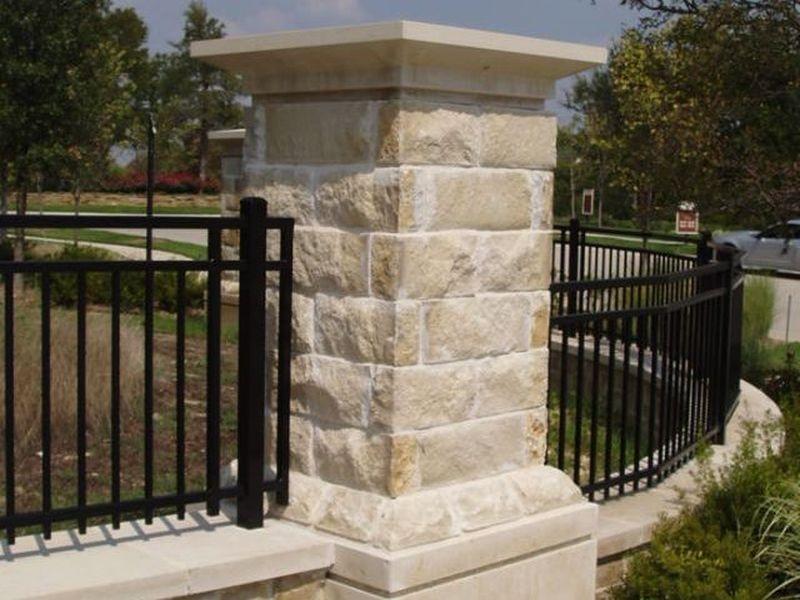 Забор из известняка Забор из известняка