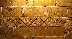 Отделка стены