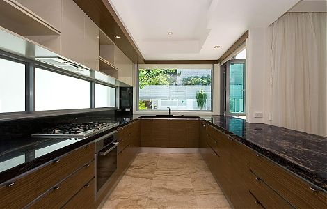 Столешницы из черного гранита Black Cosmic изображение 2