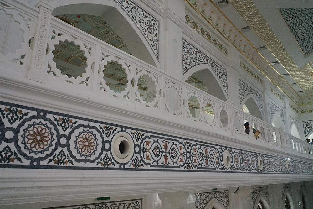 Узоры из различных камней Узоры из различных камней