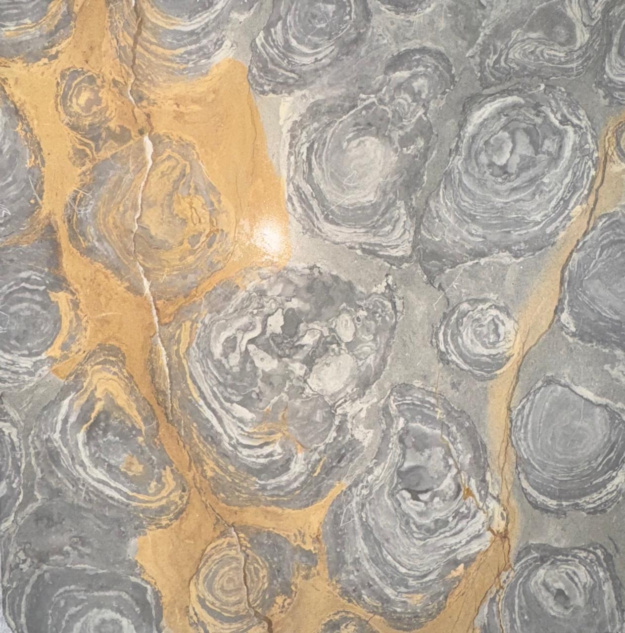 Рифейский мрамор